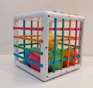 Juguetes para el cerebro graso "InnyBin" formas de desarrollo sensorial clasificador de aprendizaje bebé niño pequeño - Imagen 1 de 7