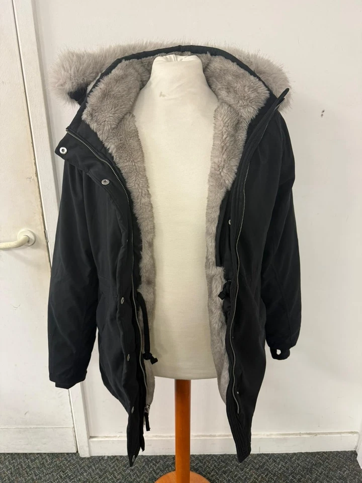 Chaqueta con Capucha Hollister Para Mujer Negra Parka Forrada de Piel Sintética Talla L - #9006 Foto 1 de 4