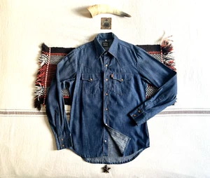 Camisa Levis 1979 LVC Barstow M rígida cono de roble crudo de mezclilla nueva de colección nueva sin etiquetas og - Imagen 1 de 20