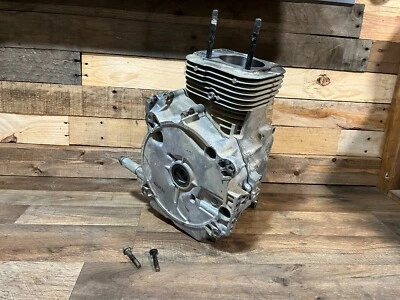 Bloque motor cárter y cárter de aceite John Deere 180 185 260 265 Kawasaki 17 HP FC540V Foto 1 de 4