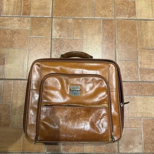 Hides In Shape Tan Leather Briefcase No Shoulder Strap. Used - Picture 1 of 17