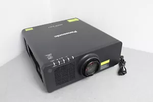 Panasonic PT-RW620B DLP-Laserprojektor ET-DLE150 Objektiv vollständig getestet wenig Betriebsstunden - Bild 1 von 11