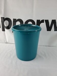 Tupperware Servalier Canister 2.7L / 11.50 cup Dark Teal Canister New Sale !