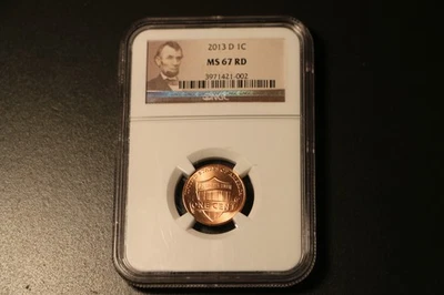 2013 D LINCOLN SHIELD CENT NGC MS67 BRILLANT RED POP 281/41 - Image 1 of 2