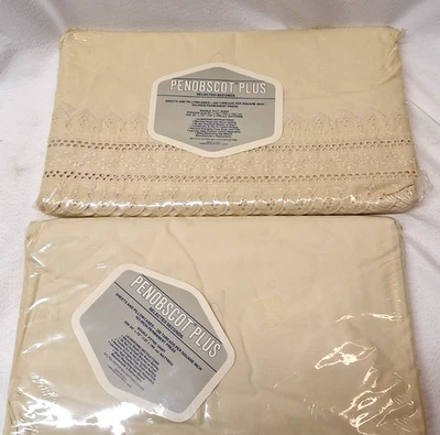 VTG Penobscot Plus Beige Eyelet Double Flat/Double Fitted Sheet Selected Seconds - Image 1 of 4