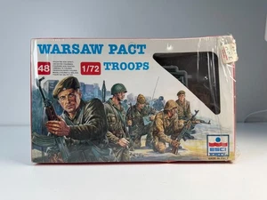 ESCI Ertl Warsaw Pact Troops Military Army 1/72 Scale Plastic Model Kit New - Picture 1 of 3