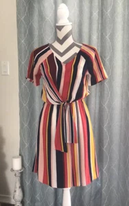 Bezauberndes Charlie bunt gestreiftes Kleid - Neu ohne Etikett - Größe XS - Bild 1 von 7