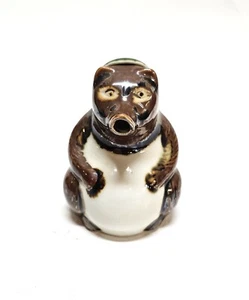 VINTAGE RARITÄT BÄR MIT TÜRKISE MUSCHEL HUT DECKEL KLEINER SOJASAUCENKRUG - Bild 1 von 11