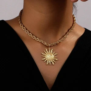 Woman 18K Gold Plated Stainless Steel CZ Sun Pendant Charm Chunky Necklace Chain - Picture 1 of 4