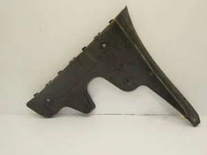 Audi A6 4F C6 Saloon Rear NS Left Bumper Support Bracket Guide 4F5807453 - Picture 1 of 8