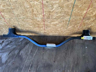 Barra de amarre de soporte de radiador delantero Ford F 250 F 350 2017-2024 OEM HC3Z-16139-A OEM  Foto 1 de 4