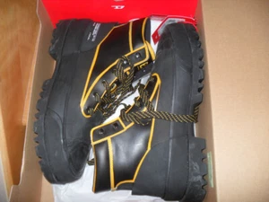 DIESEL D-HIKO BT X SCHWARZ ZITRUS WASSERDICHT Y03053 P1856 H9505 12,5 US - Bild 1 von 13