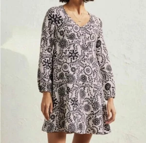 NWT Boden Womens Size US 2 Petite Flippy Dress V-Neck Linen Black White Pockets - Picture 1 of 7