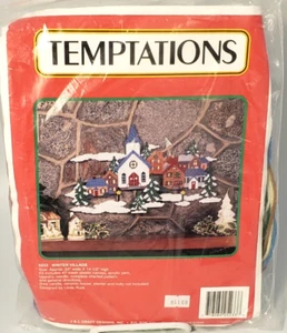1995 VTG Temptations Winter Village Plastic Canvas Kit 5233 Embroidery Scene - Picture 1 of 10