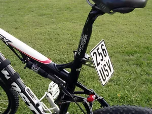 Kennzeichenhalter E-Bike Elektrofahrrad Bosch Elektro-Mountainbike Haibike XDURO - Bild 1 von 3