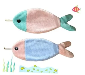 2pc Quick-Dry Hanging Decorative Funny Hand Towels for Pinkish-green Fish - Picture 1 of 7