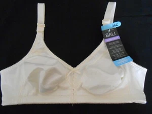 Bali Classic Support Cool Comfort Wire-free Cream/Ivory Bra- 3820 sz 36C NWT - Picture 1 of 7
