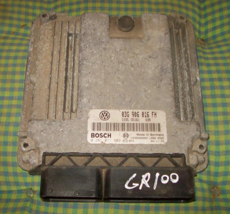 Centralina motore Seat Altea 2.0 BKD 03G906016FH 103KW EDC16U1 0281011909 - Immagine 1 di 1