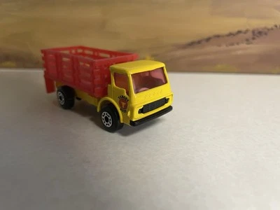 Camión de ganado Dodge Stake Matchbox 1/64" súper rápido #71, ¡PRECIO REDUCIDO! Foto 1 de 4