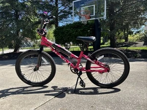 Haro BMX Shredder Bikes in Orange or Green, Rare Find, Available For Pickup - Picture 1 of 4