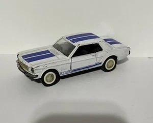 Majorette Ford Mustang 65 S 1/32 Scale - Picture 1 of 2