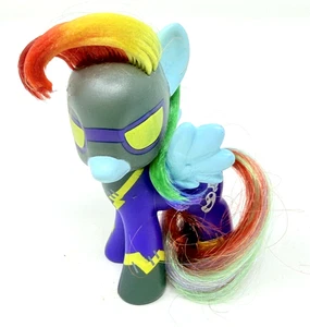 Figura de juguete My Little Pony Rainbow Dash Shadowbolt Toys R Us 2013 exclusiva - Imagen 1 de 5
