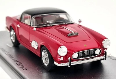 Kess 1/43 Ferrari 410 Superamerica Series II 1957 Red / Black Resin Model Car - Image 1 of 4
