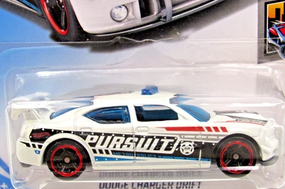 Dodge Charger Drift Car Hot Wheels 2018 serie Metro Foto 1 de 3
