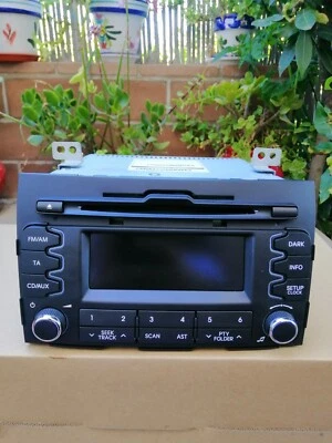  SISTEMA RADIO CD KIA Sportage + CARATULA - Imagen 1 de 3