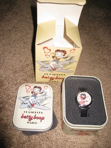 Betty Boop Glamouröse Uhr mit Metalldose 2004 Neu in Box - braucht neue Batterie - Bild 1 von 8