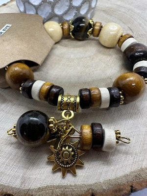 Браслет с деревянными бусинами тигровый глаз  - Изображение 1 из 4