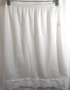 Half Slip Size Medium Wide Lace 24 inch - Picture 1 of 3