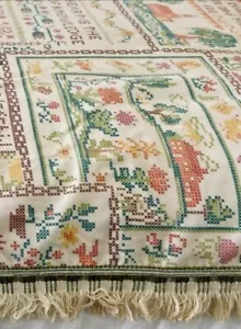 Vtg Sears Perma Prest Faux Embroidery Sampler Bedspread Fringe 92" X 110" - Picture 1 of 7