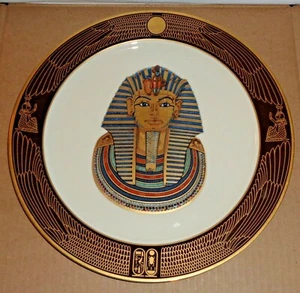 King Tut's Golden Treasures Golden Mask Decorative Plate Diner's Club 1978 - Picture 1 of 7