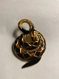 Broche prendedor vintage 2” figura serpiente ámbar y resina negra tono dorado - Imagen 1 de 8