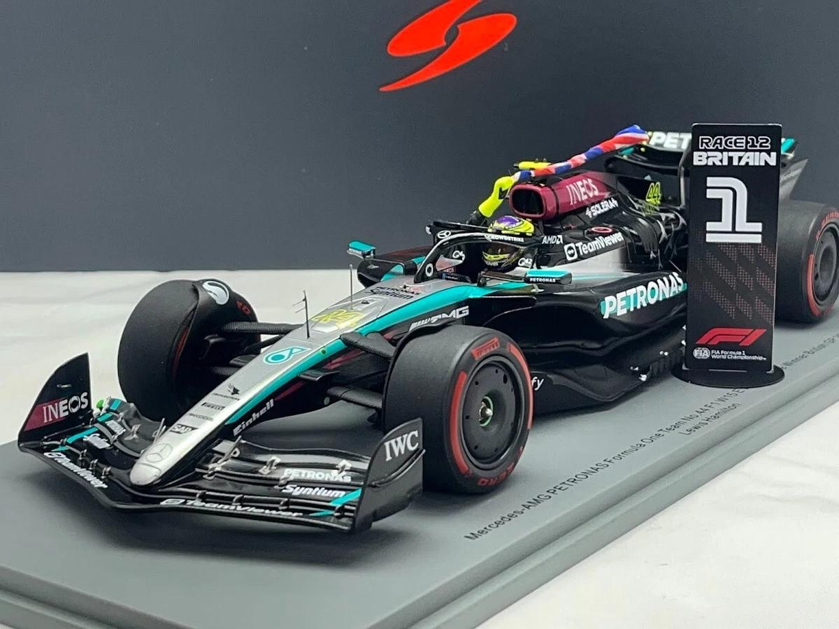 Lewis Hamilton Mercedes GP 1:18 Scale Diecast Formula 1 Cars for