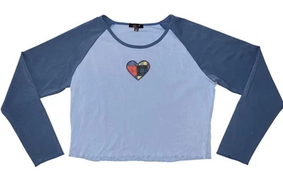 Y2K dELiA*s Rainbow Heart Baby Tee/Crop Top 1X Blue and Red 90s 2000s Graphic - Image 1 of 4