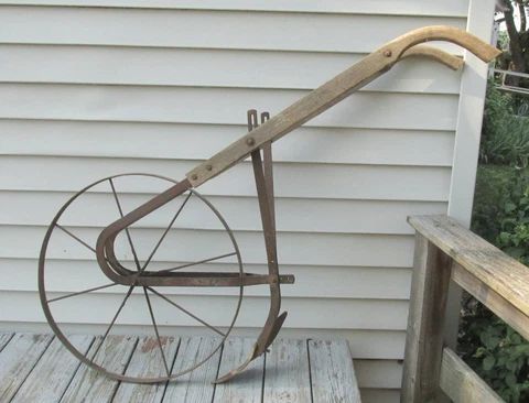 Vintage Antique  Cultivator Single Wheel & Tines Farm Garden Cultivator Wizard Cover