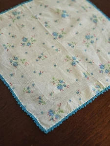 Vintage 1950 Damas HANKIE Hecho a Mano Tat Crochet Flor Aqua Roses 11x11 - Imagen 1 de 8