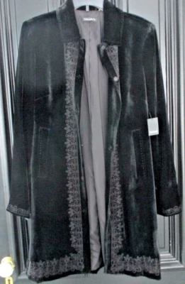 ABRIGO PLUMERO TAHARI Bordado Terciopelo Negro De Colección L Nuevo Con Etiqueta originalmente $488.00 Foto 1 de 4