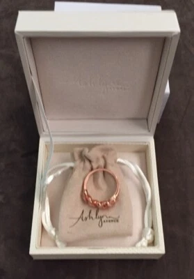 Anillo tejido oro rosa Emrys Ashlyn Avenue - talla 8 TOTALMENTE NUEVO. Abierto para fotos. Foto 1 de 4