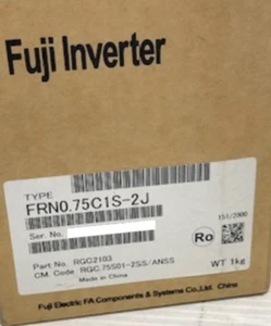 Inversor eléctrico Fuji FRN0.75C1S-2J sin usar en almacenamiento - Imagen 1 de 3