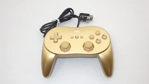 Nintendo Official Wii Classic Controller PRO Club Nintendo GOLD TESTED / 20762 - Imagen 1 de 2