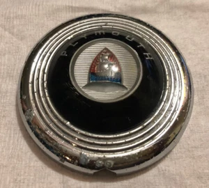 1946~1948 PLYMOUTH HORN BUTTON - Picture 1 of 5