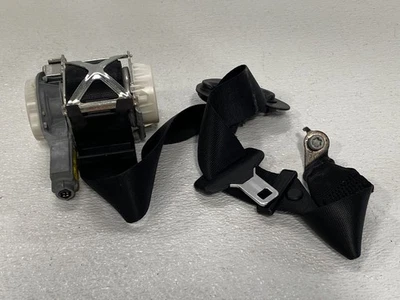 2015-2016 BMW F36 428I GRAN COUPE FRONT RIGHT SEAT BELT RETRACTOR OEM #A0.26 - Image 1 of 4