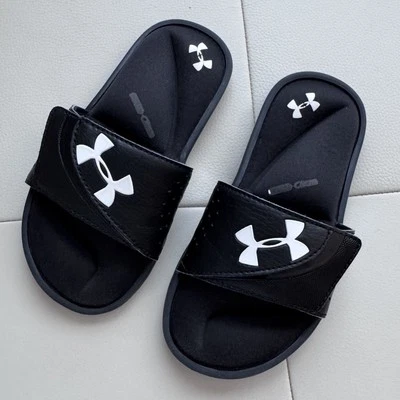 Under Armour Slides Kids Sz 1Y 4D Foam Black Sandals - Preowned - Image 1 of 4