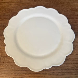 Rare. William Sonoma Aerin Solid white Plate 10.75” - Picture 1 of 10