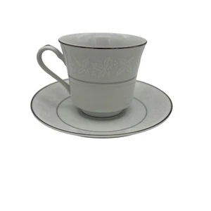 Fine China of Japan Huntington Footed Cup & Saucer White Flowers Platinum Trim - Picture 1 of 8