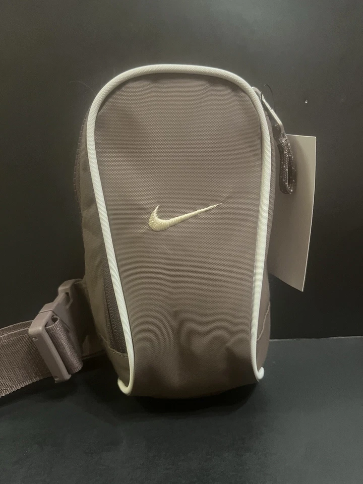 NIKE ESSENTIALS CROSSBODY/SLING 1L BAG UNISEX PLUM ECLIPSE DJ9794-291