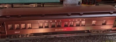 LIONEL POSTWAR O GAUGE 2627 LIONEL LINES MADISON PULLMAN CAR *REFURBISHED* - Image 1 of 4